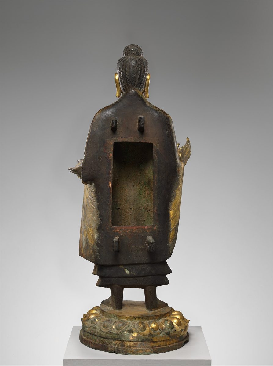 Chinese gilt-bronze figure, Metropolitan Museum of Art collection (historical reference)